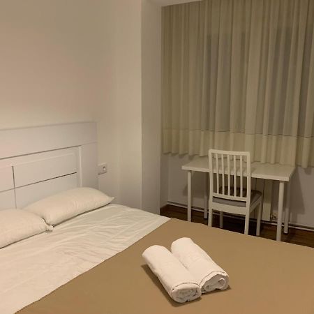 شقة Vibes Coruna-Outeiro 293 آكورونيا المظهر الخارجي الصورة